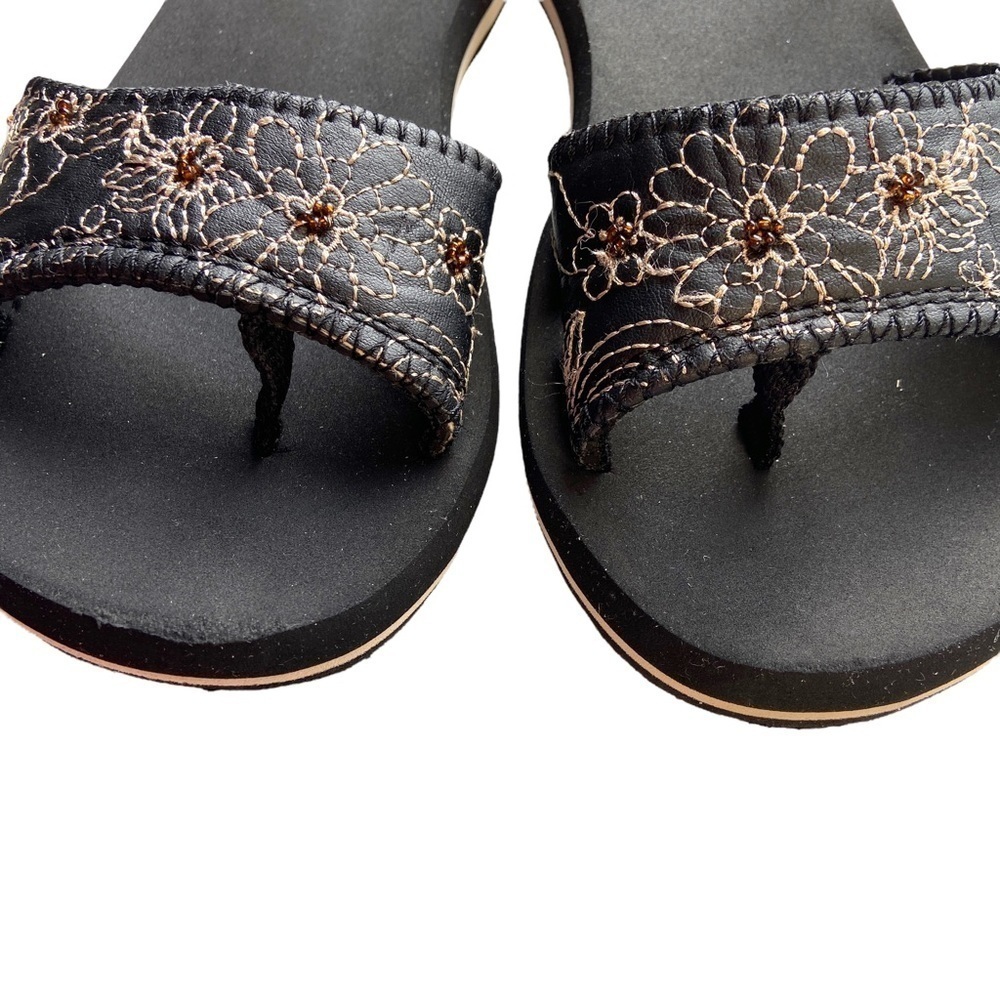 Sanuk Black Cream Brown Flip Flop Slides Floral Embroidery Beaded Size 7 - Picture 2 of 16